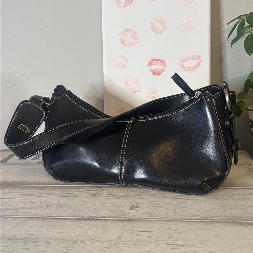 Y2K Faux-Leather SHOULDER BAG BLACK - Picture 3 of 13